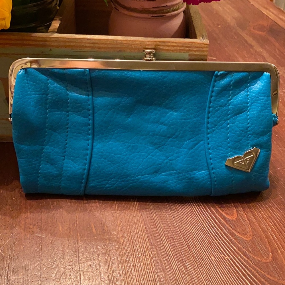 Roxy Clutch Wallet
